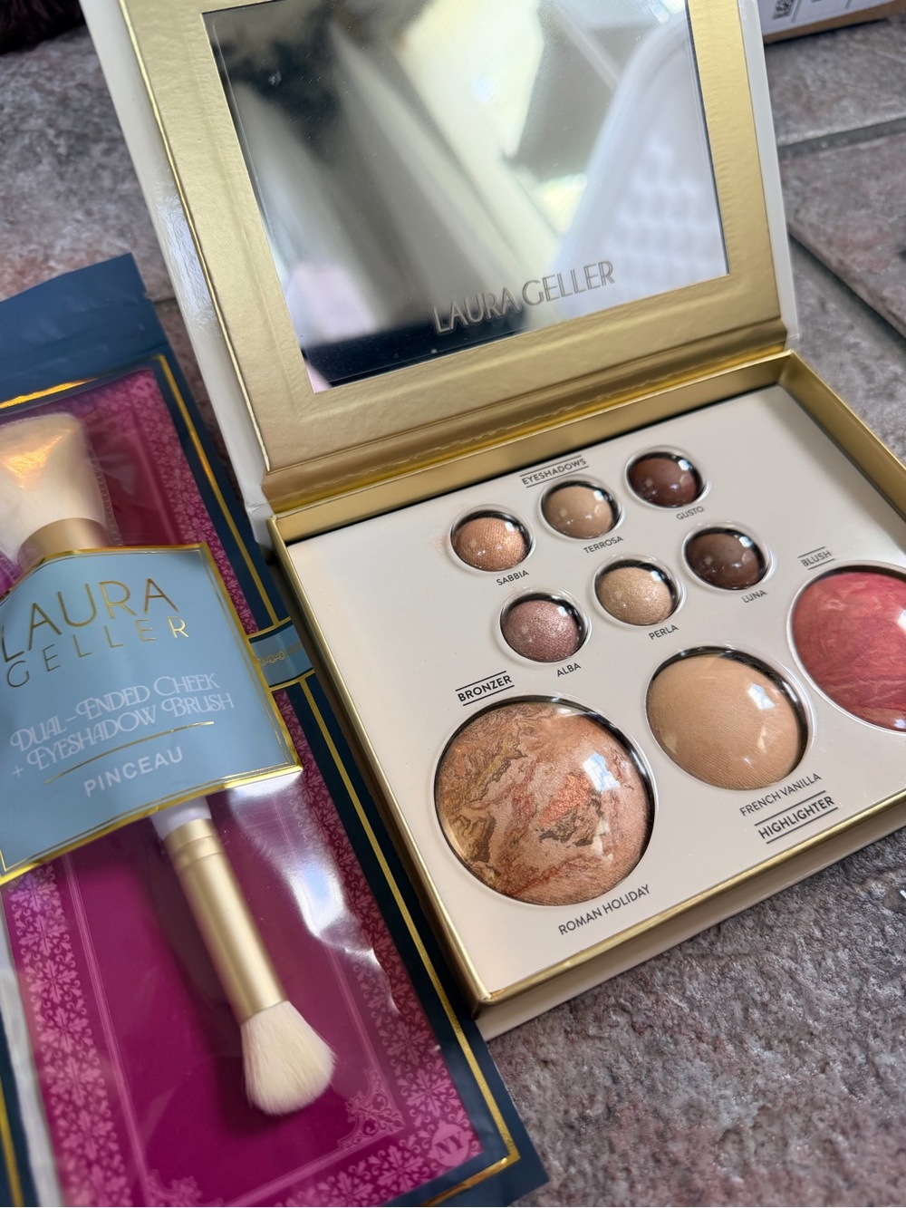 Laura Geller Makeup Palette with Dual Ended Cheek and Shadow Brush
